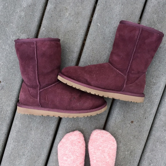 Uggs Classic Short Boot - Picture 5 of 6